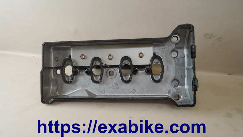 cylinder head cover Honda CBR 600 RR - photo 2