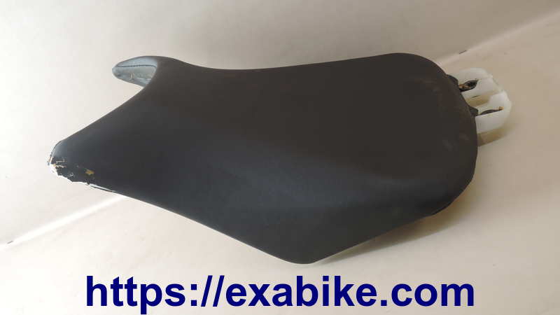 selle pilote Honda CBR 600 RR - photo 1