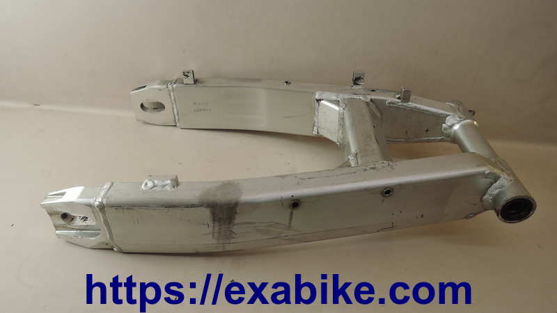 swingarm Honda CBR 1100 XX - photo 1