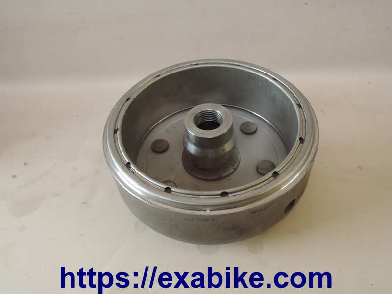 rotor d'alternateur Kawasaki Zephyr 550 - photo 1