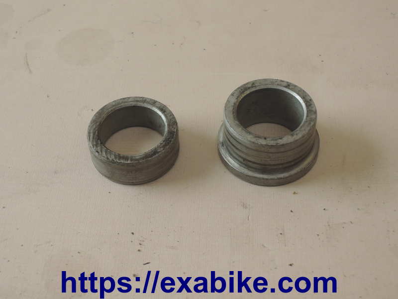 front wheel spacers Honda CB 900 F Hornet - photo 1