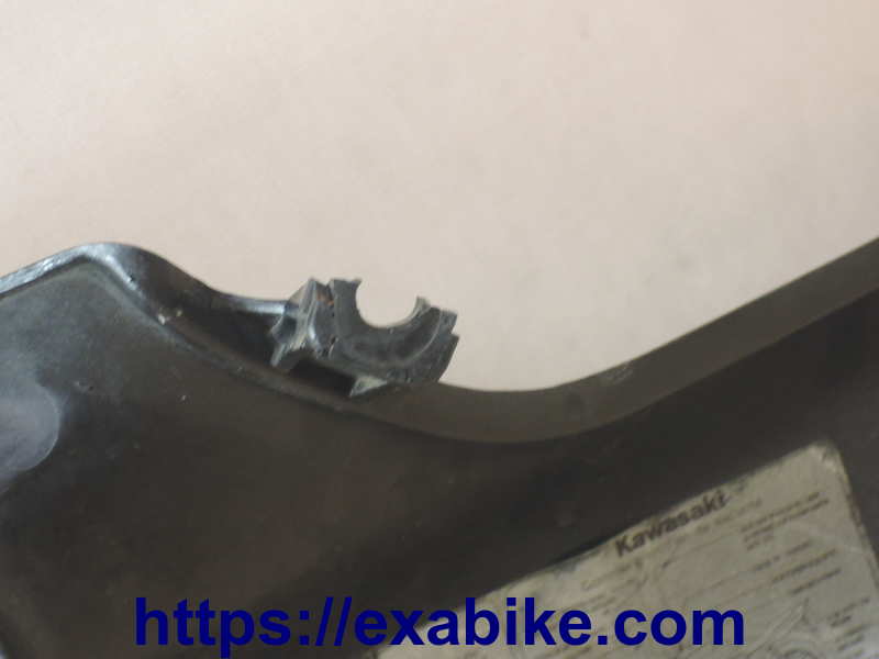 side cover, right Kawasaki ER5 - photo 3