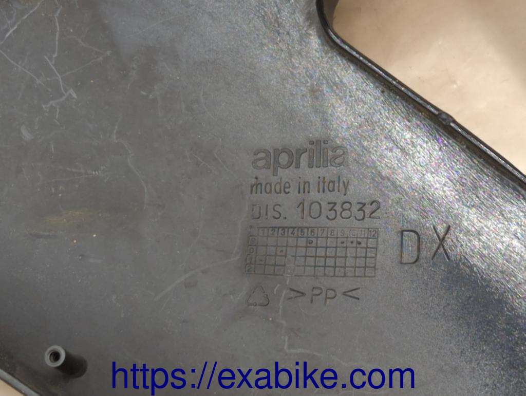 cowl, right Aprilia SL 1000 FALCO - photo 3