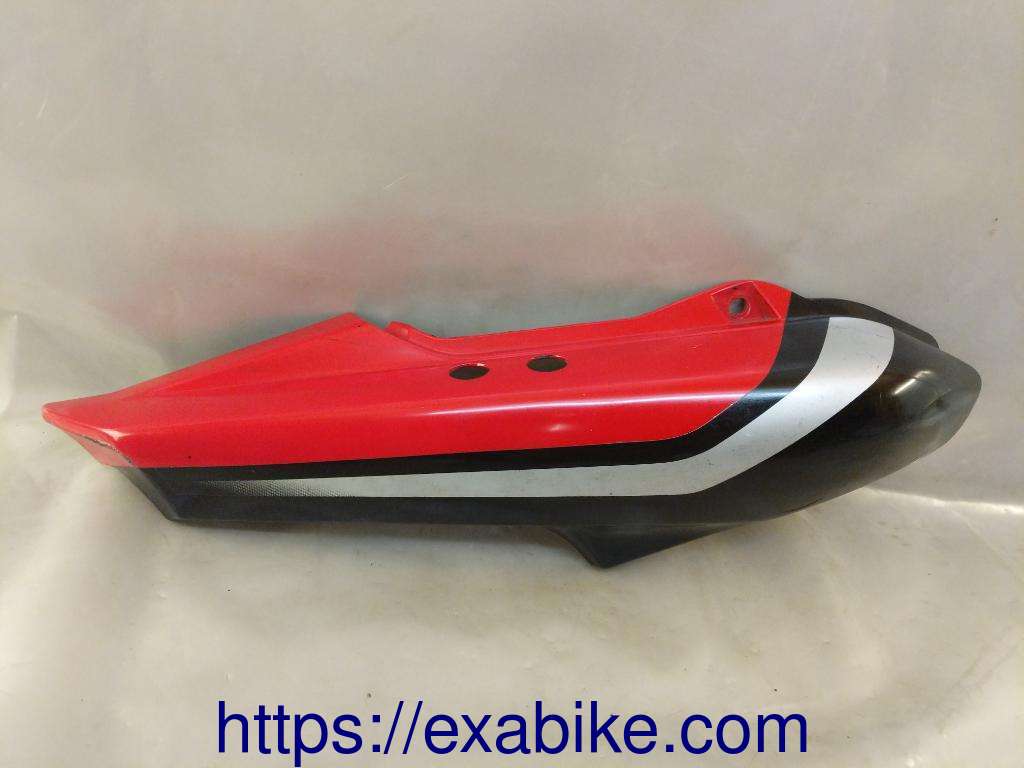 right rear cowl Yamaha FZS 600 Fazer - photo 1