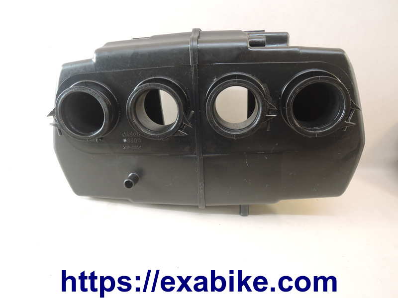 air cleaner case Suzuki GSF 650 Bandit - photo 1