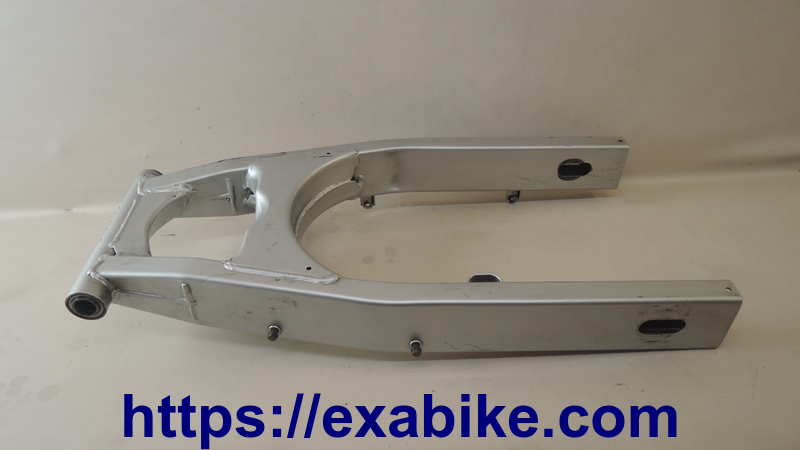 swingarm Suzuki GSF 650 Bandit - photo 2