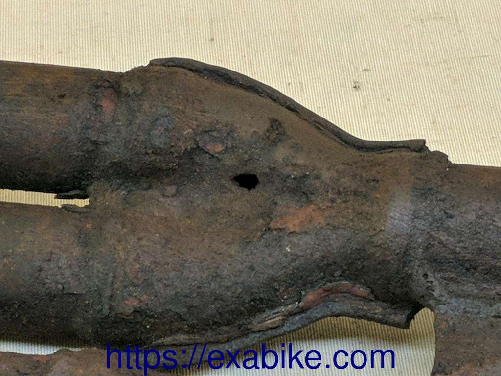 exhaust manifold Yamaha FZS 600 Fazer - photo 4