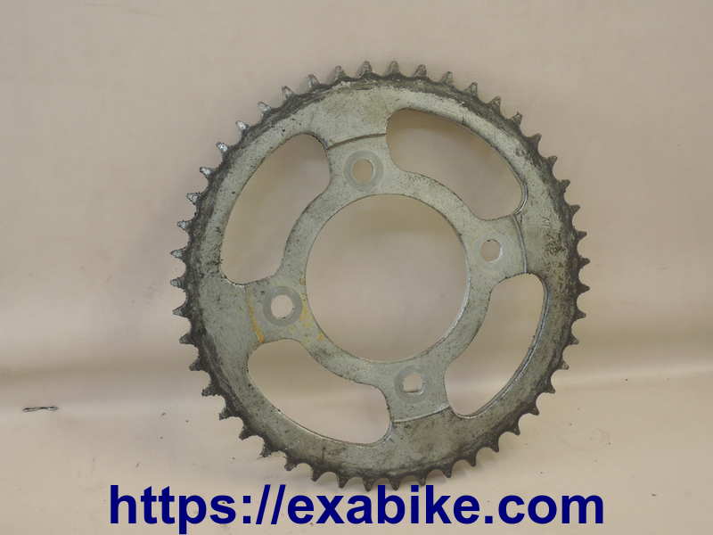 final sprocket Suzuki RG 125 - photo 1