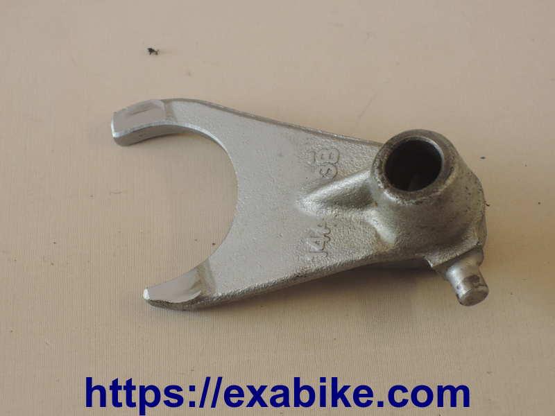 fourchette de boite Suzuki DR 600 - photo 1