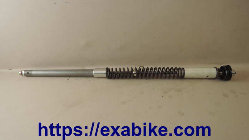 fork inside element, right Kawasaki Z 750 - photo 1