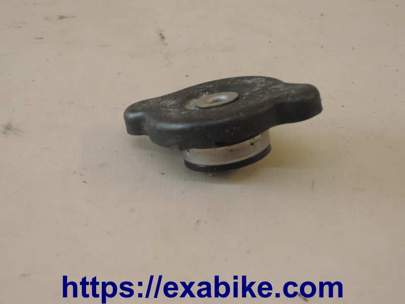 bouchon de radiateur Kawasaki Z 750 - photo 1