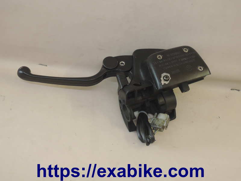 clutch master cylinder BMW R1150RS - photo 1