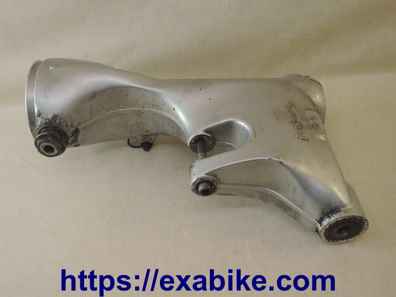 swingarm BMW R1150RS - photo 1