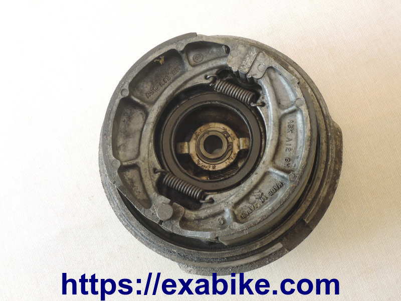 front brake panel Suzuki TS 125 - photo 2