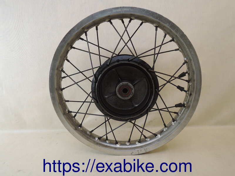 rear wheel Yamaha XT 550 - photo 1