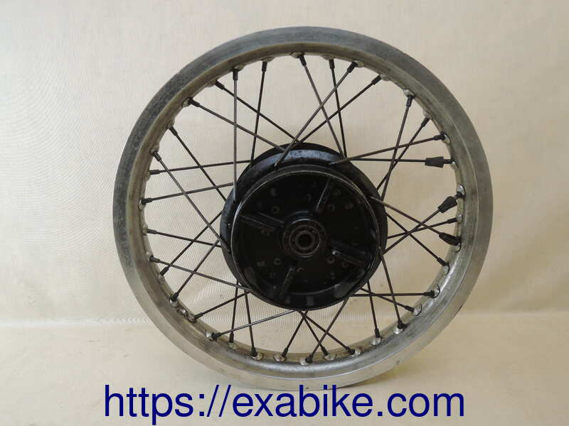 rear wheel Yamaha XT 550 - photo 2