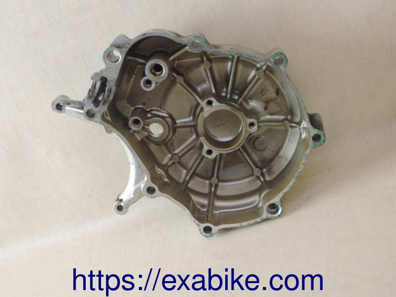 carter d'alternateur Yamaha 125 YZF-R - photo 2