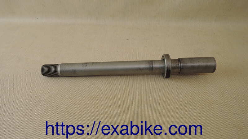 front wheel axle BMW F650ST - photo 1