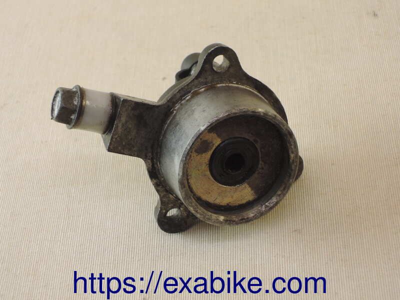 clutch slave cylinder Honda CB 750 Nighthawk - photo 2