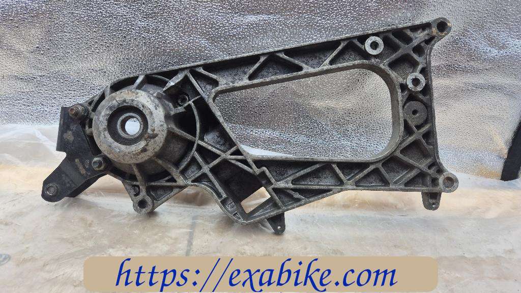 swingarm Peugeot 500 Satelis - photo 2