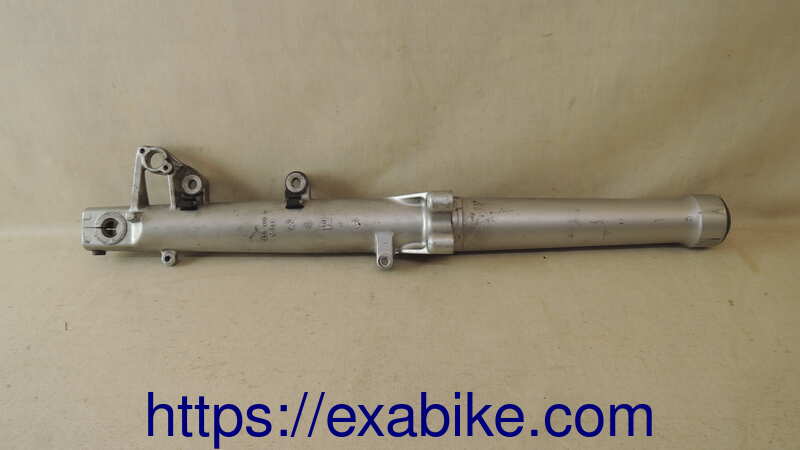 fork lower case, left BMW K1200RS - photo 2