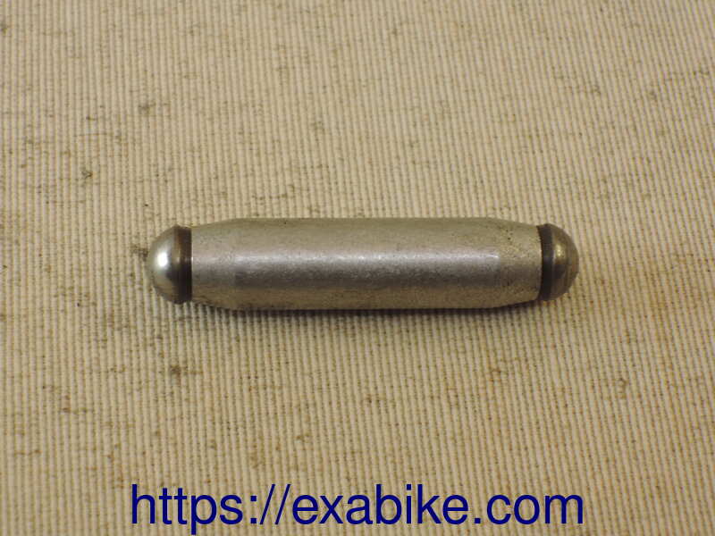 valve rocker spindle BMW R1150RS - photo 1