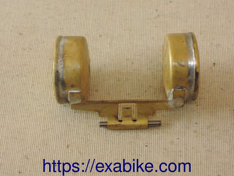 carburetor float Suzuki GS400E - photo 1