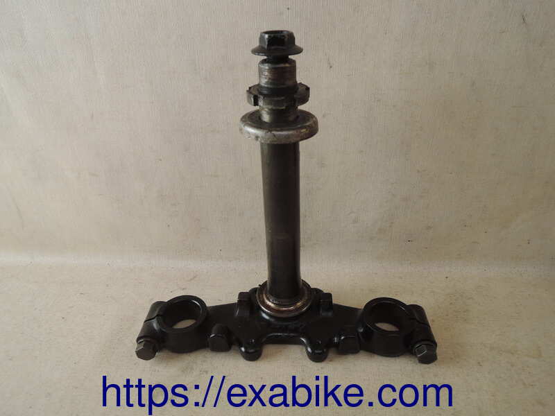 té de fourche inférieur Yamaha 50 DTMX - photo 1