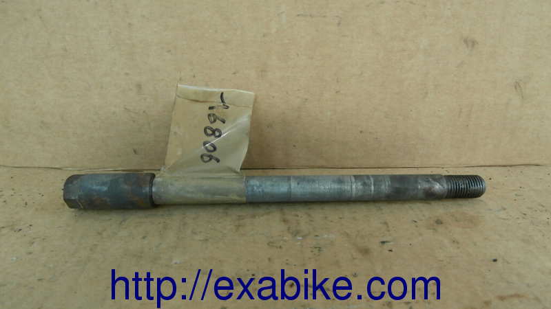 front wheel axle Yamaha YZ 250 - photo 1