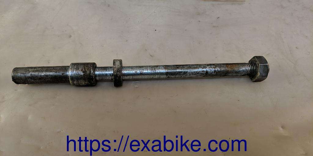 front wheel axle with speedometer gear (derbi) Derbi modele a identifier - photo 1