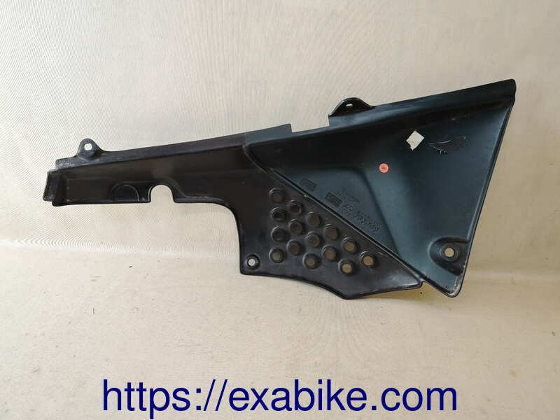 cache latéral gauche Triumph Tiger 900 - photo 3