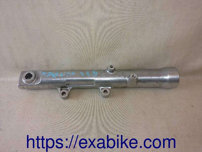 lower fork case, right Yamaha XV 535 Virago - photo 2