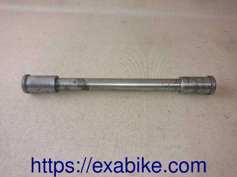 axe de roue avant Kawasaki ZR-7 - photo 1