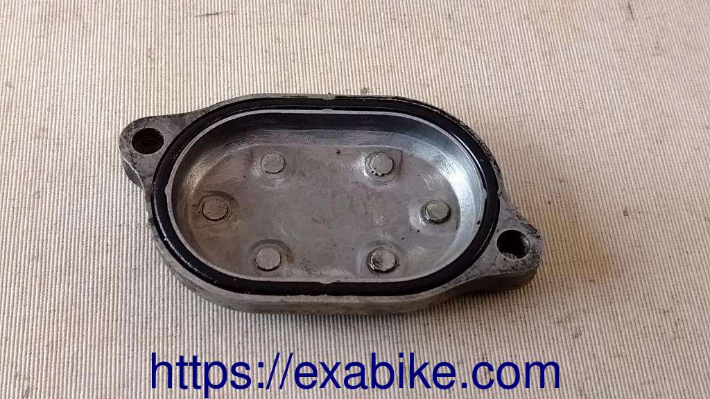 adjustment cover Honda XLR 500 - photo 2