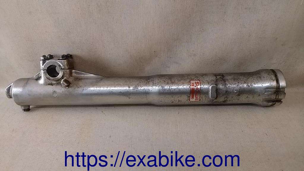 lower fork case, right Honda XLR 500 - photo 2