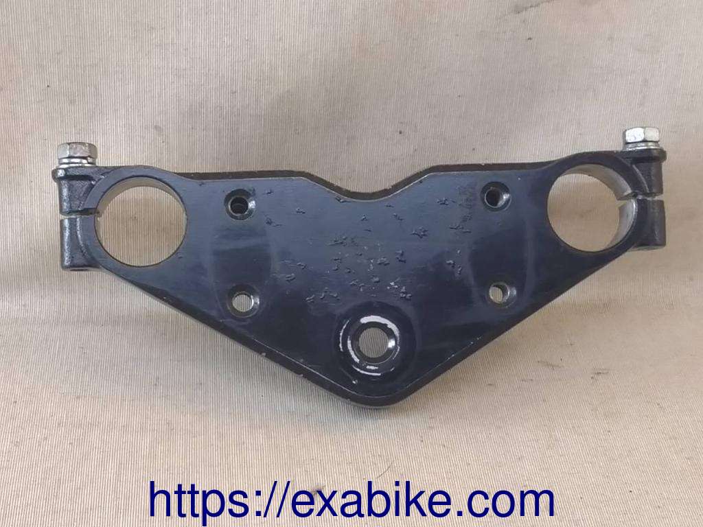 fork bracket, upper Mash 125 Scrambler - photo 1