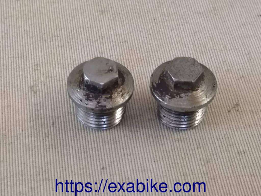 bouchons d'axes de culbuteur Yamaha XS 250 - photo 1