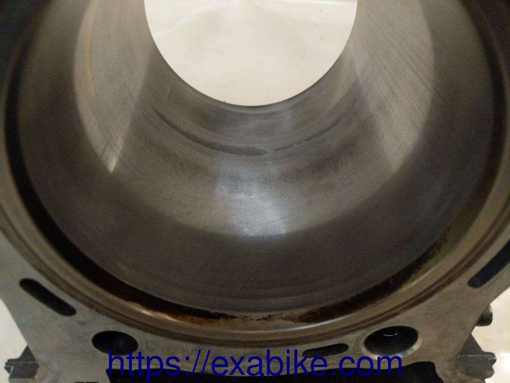 cylinder, front Kawasaki VN 1500 - photo 3