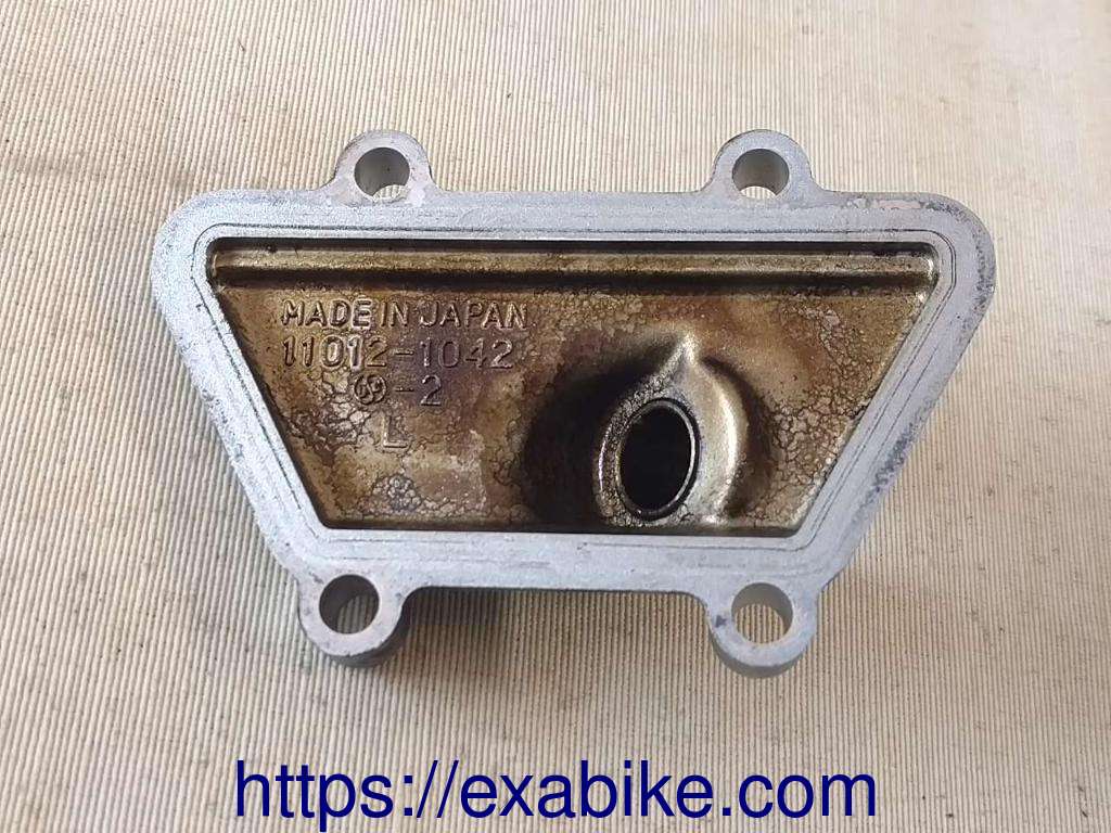 cylinder head cover cap, left Kawasaki ZR-7 - photo 2