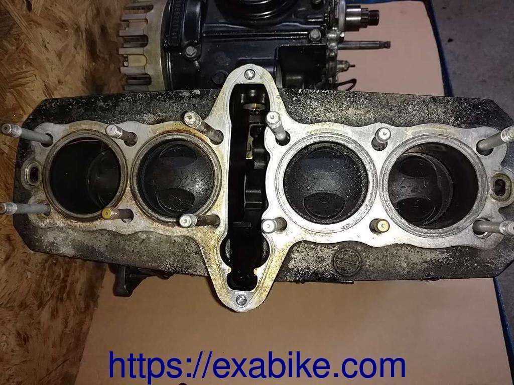 engine Kawasaki ZR-7 - photo 5