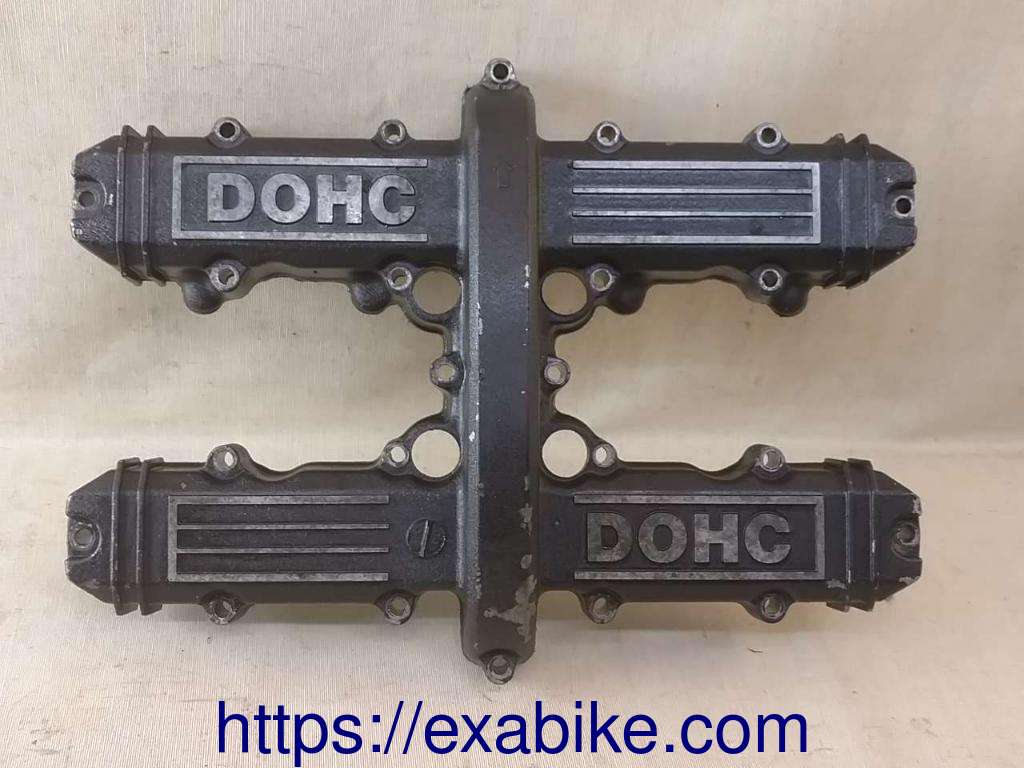 cylinder head cover Kawasaki GPZ 400 ZX - photo 1