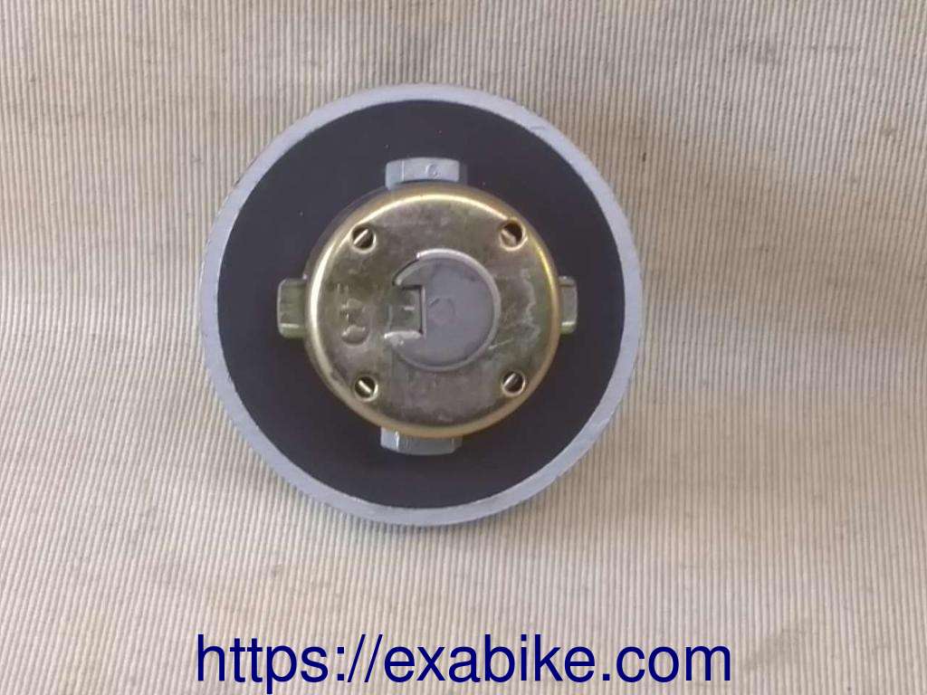 fuel tank cap Kymco Super 8 - photo 2