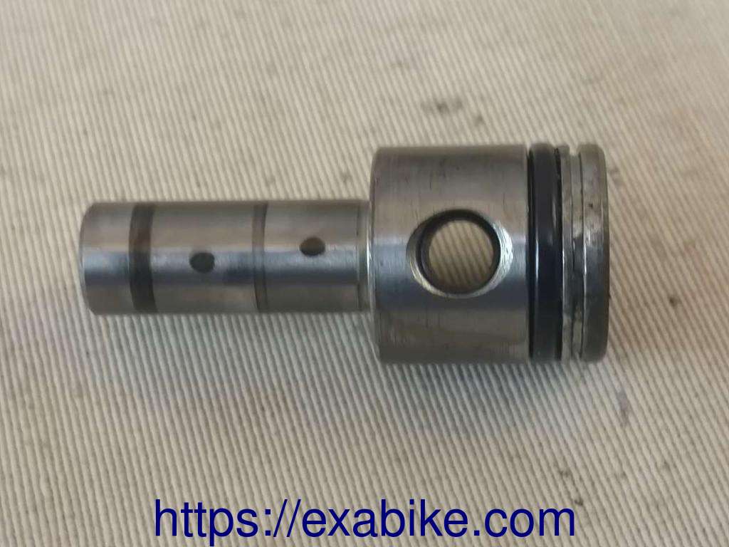 cam followers shaft Kymco 125 Sector - photo 1