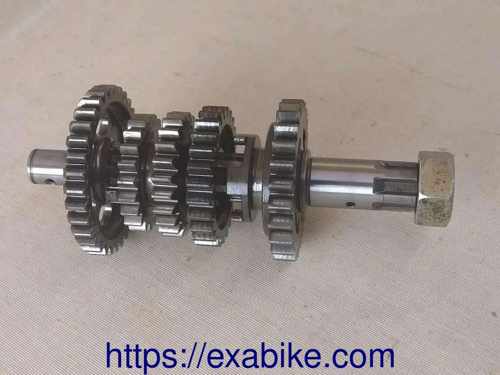 gearbox secondary shaft Hyosung GF 125 - photo 1