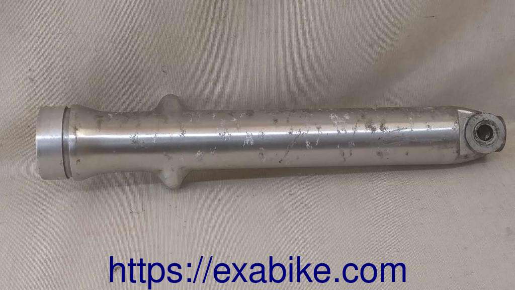 lower fork case, right Suzuki GN 125 - photo 1