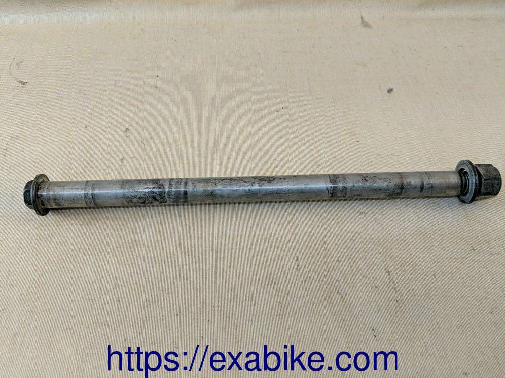 wheel axle, rear Suzuki Bandit 400 - photo 1