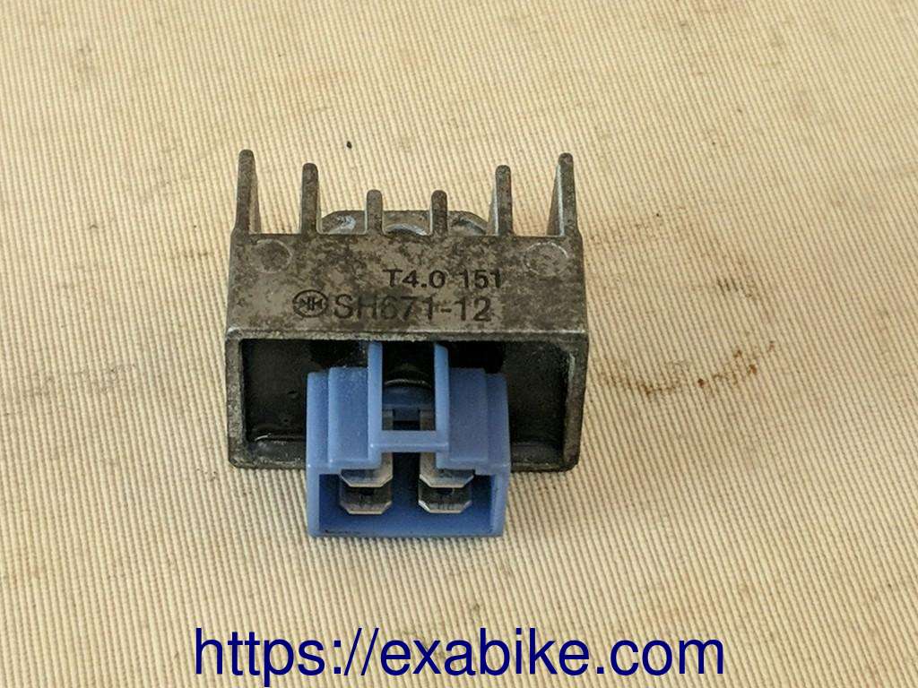 regulateur Yamaha 125 XTX - photo 1