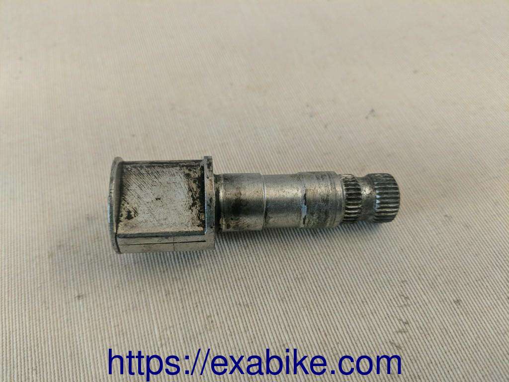 rear brake cam Suzuki GT 380 - photo 1