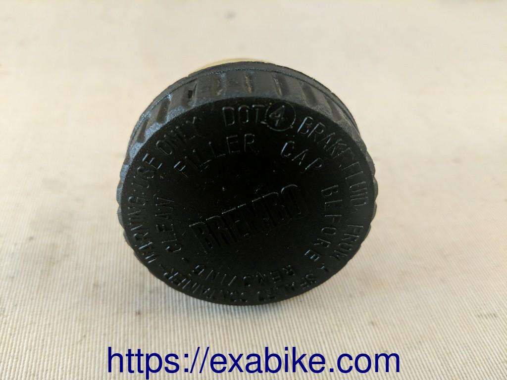 brake fluid tank BMW K1200GT - photo 1
