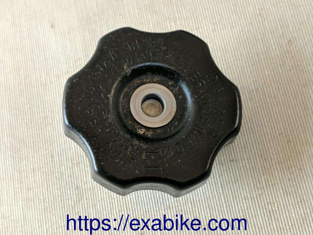 radiator cap Kawasaki ZZR 600 - photo 1